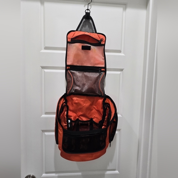 L.L.BEAN TRAVEL LOT 2 TOILETRY KITS BLACK POUCH CASE ORANGE HANGING BAG UNISEX - Picture 11 of 16